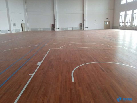 籃球館的運(yùn)動木地板結(jié)構(gòu)介紹