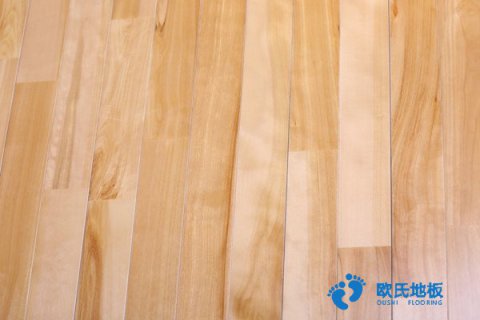 鶴崗室內(nèi)籃球場地板龍骨間距
