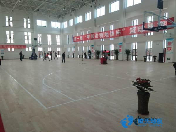 體育木地板哪家專(zhuān)業(yè)