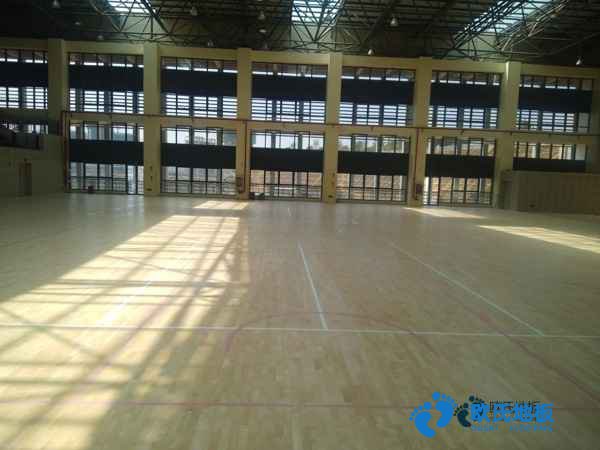 楓木運動館地板維護(hù)保養(yǎng)