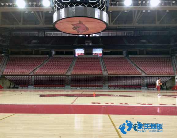 楓木體育場木地板保養(yǎng)知識(shí)