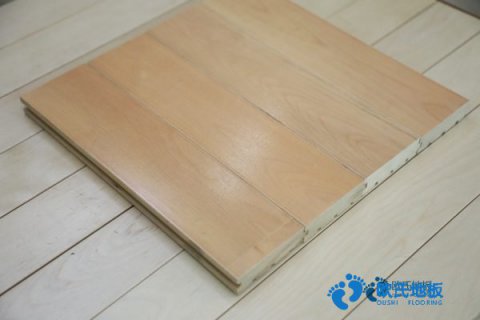 學(xué)?；@球場木地板施工步驟