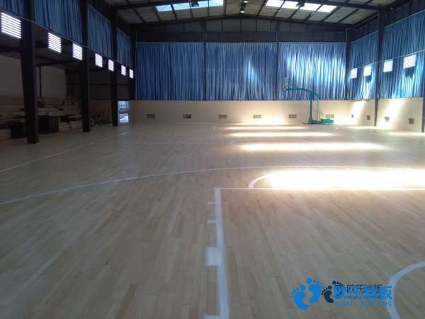 學(xué)?；@球場館木地板使用范圍