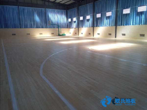 學(xué)?；@球場館木地板使用范圍