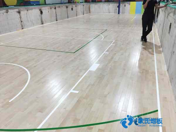 學?；@球館地板木紋型