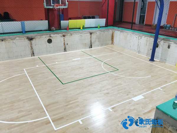 哪有運(yùn)動場館地板品牌