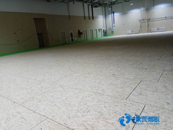 那有體育場(chǎng)木地板廠家報(bào)價(jià)