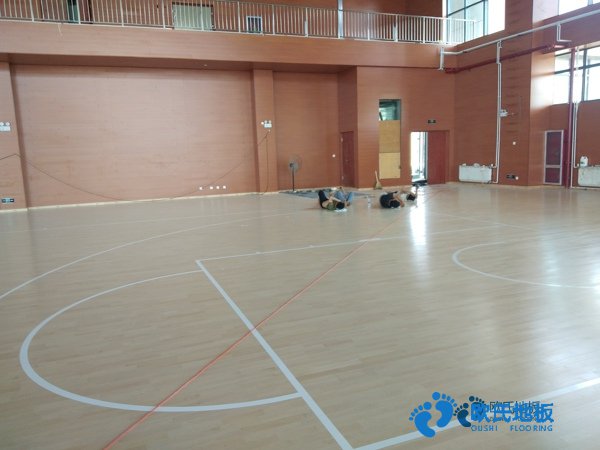 學(xué)?；@球場(chǎng)館木地板灰分含量
