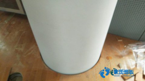 學(xué)?；@球場(chǎng)館地板一般多寬