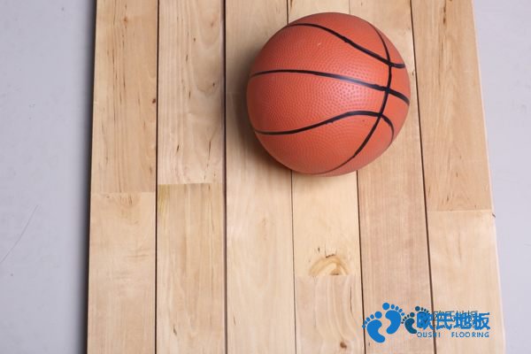 學(xué)?；@球地板有哪幾種