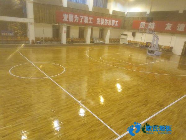 知名運(yùn)動(dòng)場(chǎng)館木地板施工方案