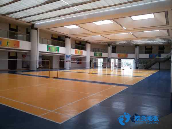 學(xué)?；@球地板減震技術(shù)