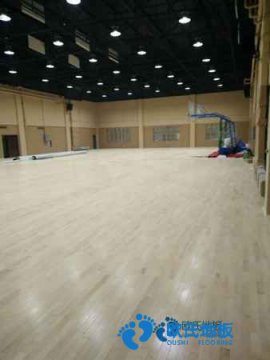 學(xué)?；@球場(chǎng)地地板回彈值