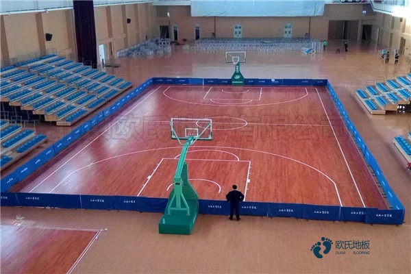優(yōu)惠的籃球運(yùn)動木地板保養(yǎng)