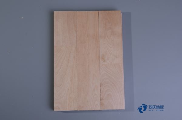 雙龍骨體育運(yùn)動木地板如何保養(yǎng)2