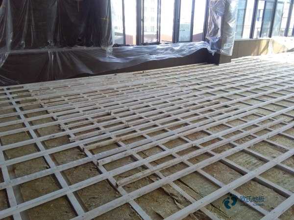 定制運(yùn)動(dòng)場地木地板十大品牌2