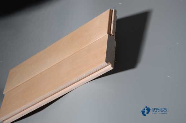 學(xué)?；@球場(chǎng)館地板的防火1